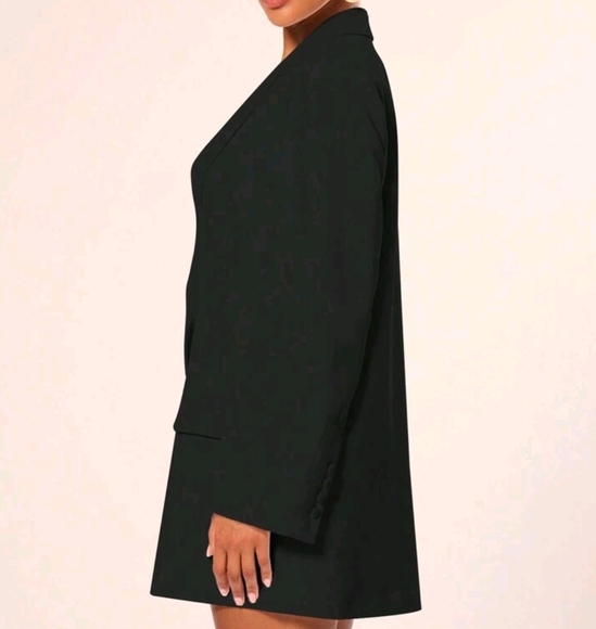 Old Money Oversized Blazer Dress - Picture 3 of 4